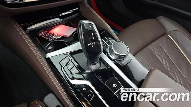 BMW 5-Series — Фото автомобиля 2