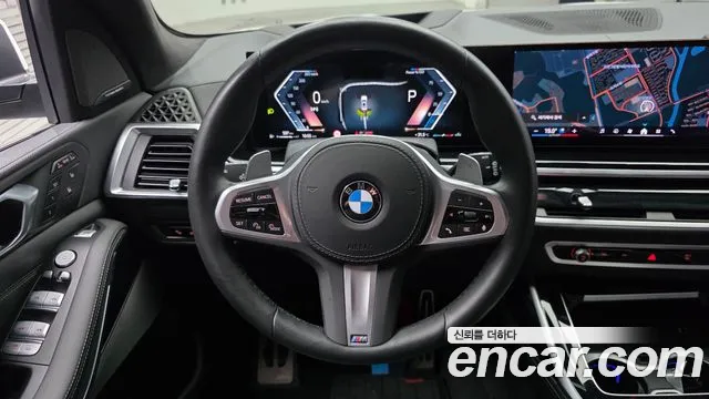 BMW X7 — Фото автомобиля 9
