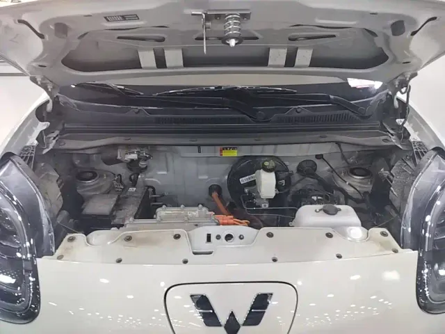 Wuling Hongguang Mini EV — Фото автомобиля 19