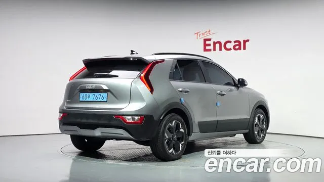 Kia Niro Niro (New) — Фото автомобиля 2
