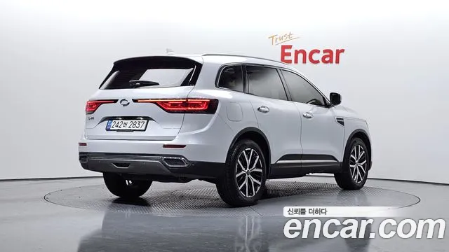 Renault-KoreaSamsung QM6 Новый QM6 2.0 GDe RE Signature 2WD — Фото автомобиля 2