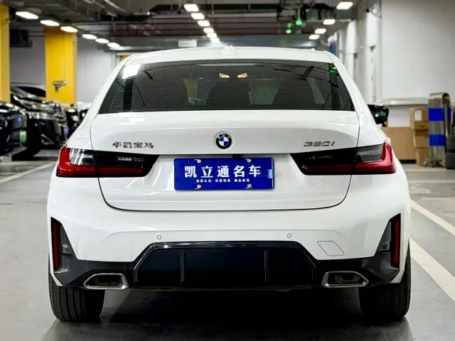 BMW 3 Series — Фото автомобиля 3