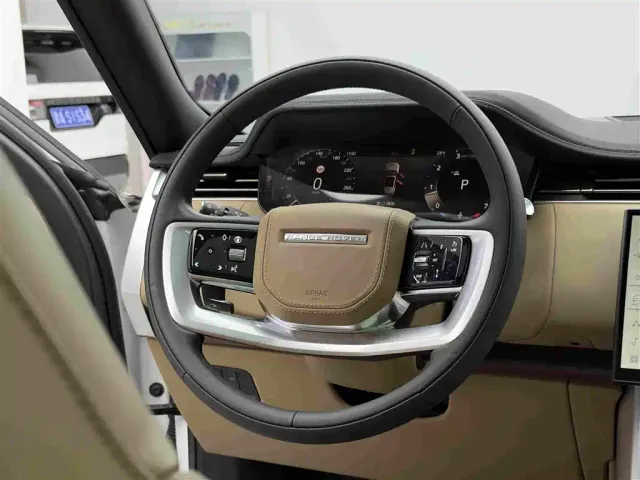 Land Rover Range Rover — Фото автомобиля 13