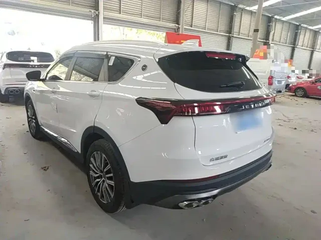 Jetour X70 Plus — Фото автомобиля 4