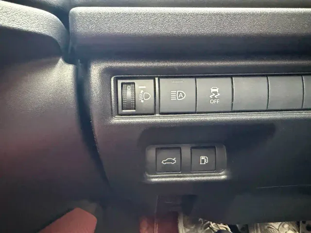 Toyota Camry — Фото автомобиля 16