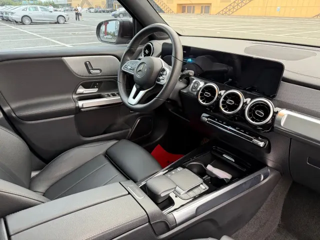 Mercedes-Benz GLB-Class — Фото автомобиля 17