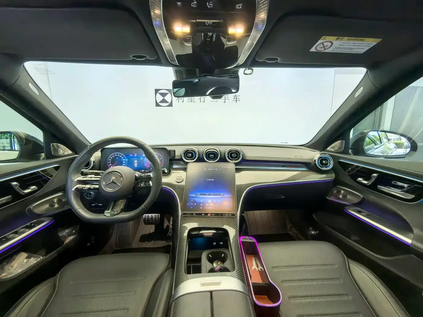 Mercedes-Benz Mercedes-Benz C-Class 2024 C 260 L Night Edition Sport — Фото автомобиля 11