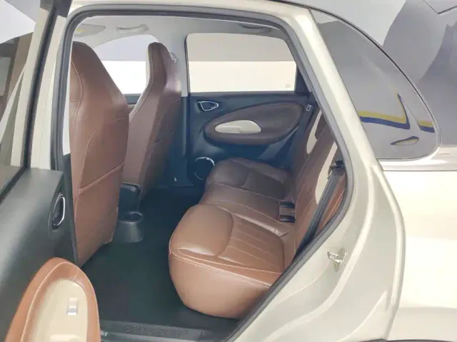 Wuling Bingo — Фото автомобиля 11