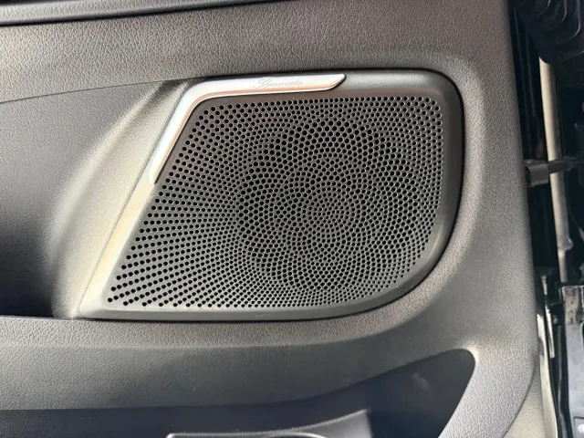 Mercedes-Benz V-Class — Фото автомобиля 14