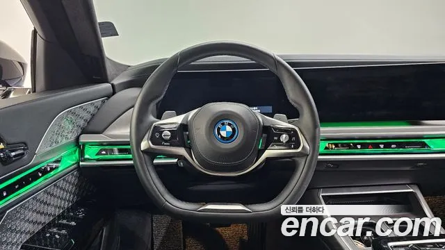 BMW 7-Series 7 серия (G70) — Фото автомобиля 13