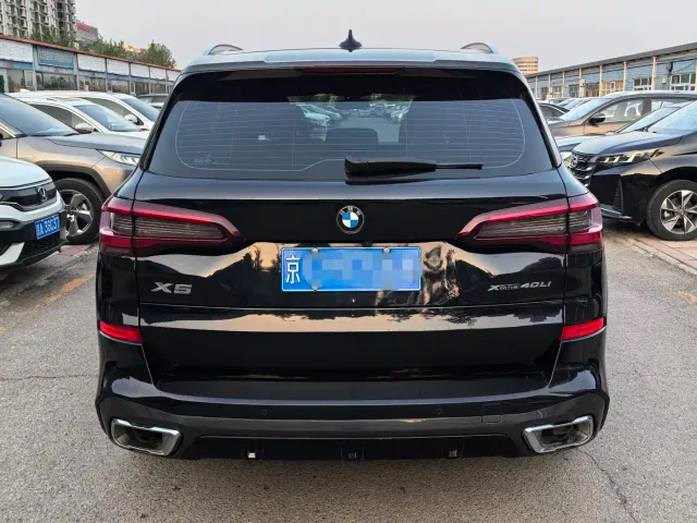 BMW X5 — Фото автомобиля 5
