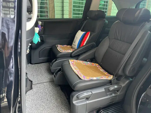 Honda Odyssey — Фото автомобиля 8