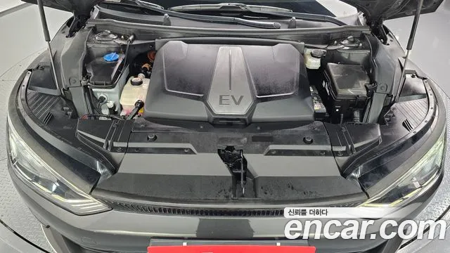 Kia EV6 — Фото автомобиля 9