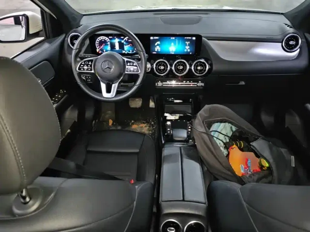 Mercedes-Benz GLA-Class — Фото автомобиля 13