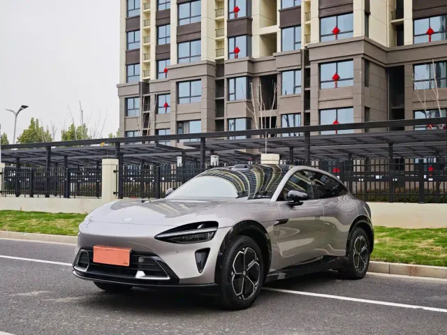 Фотография автомобиля — Xiaomi YU7