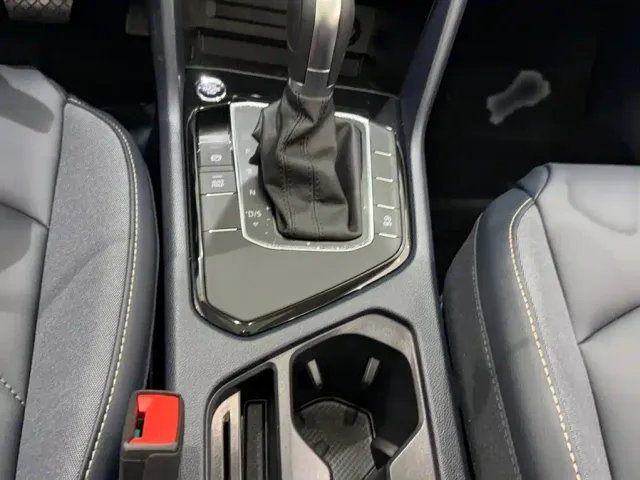Volkswagen Tharu — Фото автомобиля 9