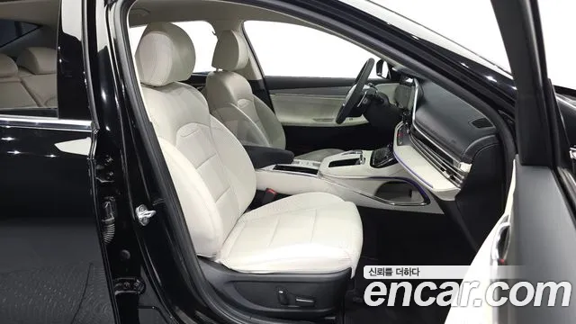 Hyundai Grandeur Grandeur (New) — Фото автомобиля 17