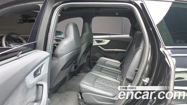 Audi Q7 55 TFSI quattro Premium — Фото автомобиля 12