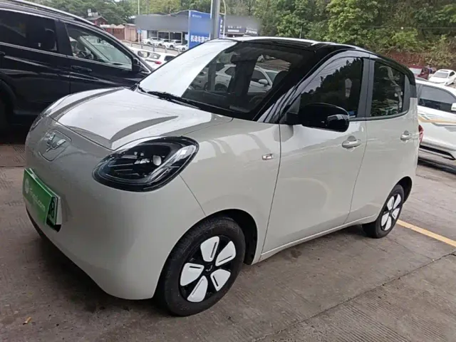 Фотография автомобиля — Wuling Hongguang Mini EV