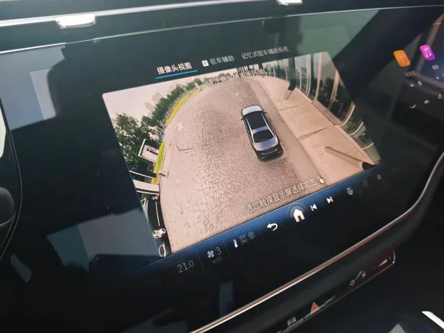 Mercedes-Benz E-Class — Фото автомобиля 22