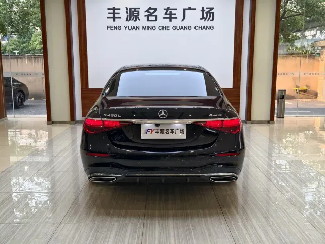 Mercedes-Benz S-Class — Фото автомобиля 28