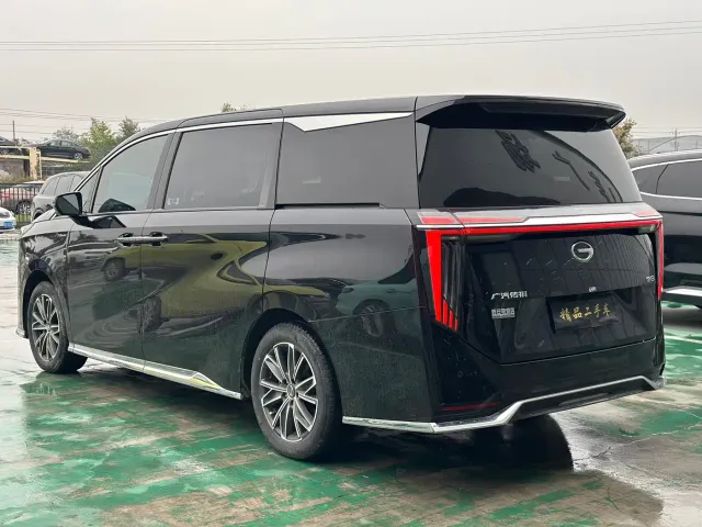 GAC Trumpchi M8 — Фото автомобиля 7