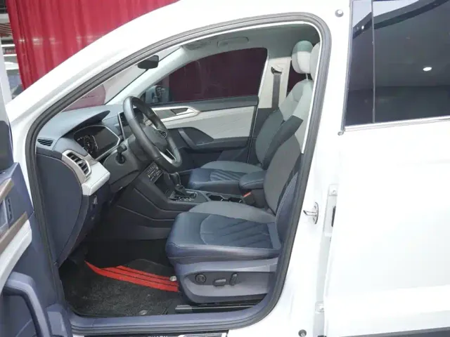 Volkswagen Tharu — Фото автомобиля 12