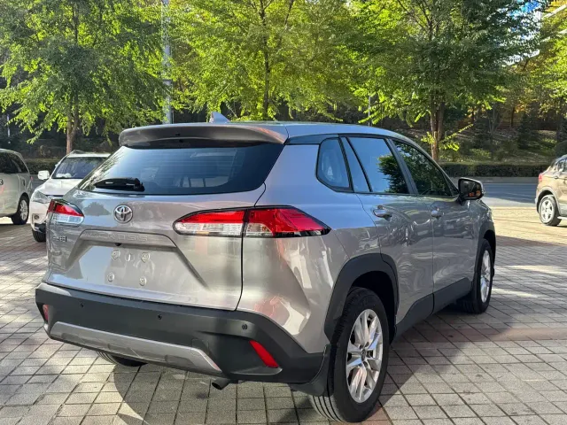 Toyota Corolla Cross — Фото автомобиля 11