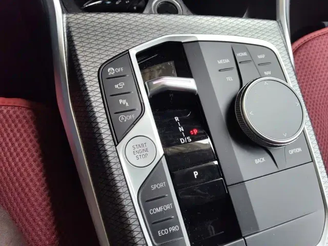 BMW 3 Series — Фото автомобиля 6