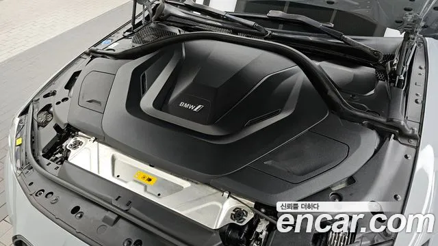 BMW i4 — Фото автомобиля 6