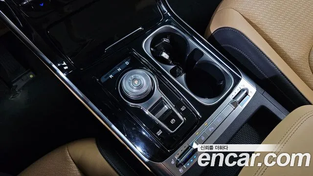 Kia Carnival 4th Gen — Фото автомобиля 9
