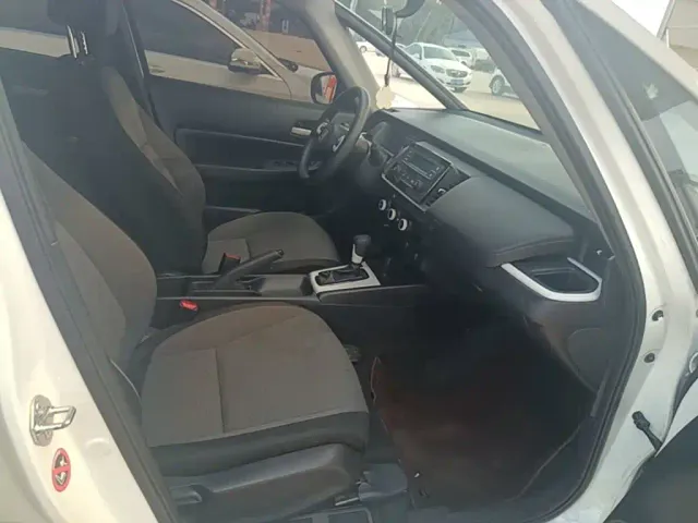 Honda Fit — Фото автомобиля 24