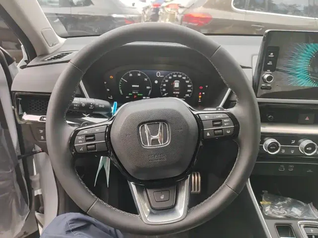 Honda CR-V — Фото автомобиля 10