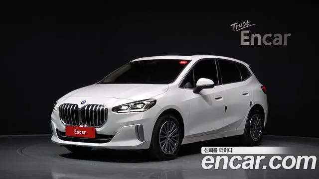 Фотография автомобиля — BMW 2 Series U06
