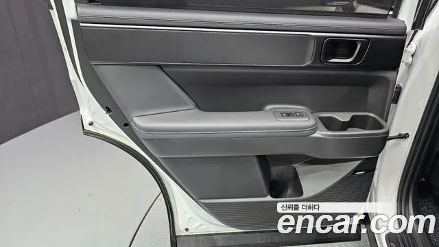 Hyundai Santafe — Фото автомобиля 25