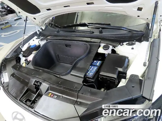 Hyundai Ioniq6 — Фото автомобиля 19