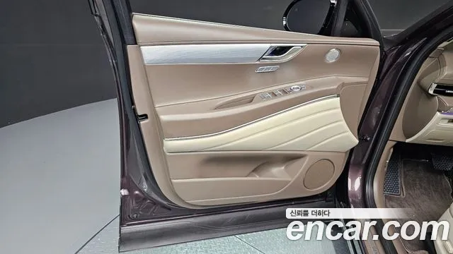 Genesis GV80 2.5T Бензин 2WD — Фото автомобиля 17