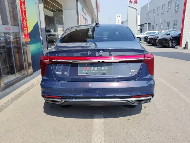 Hongqi H5 — Фото автомобиля 10
