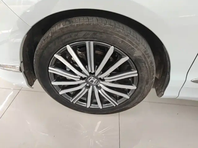 Honda Elysion — Фото автомобиля 22