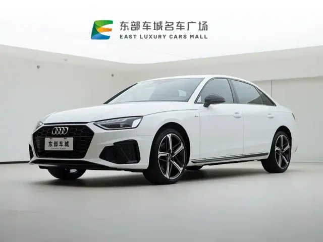 Фотография автомобиля — Audi A4L