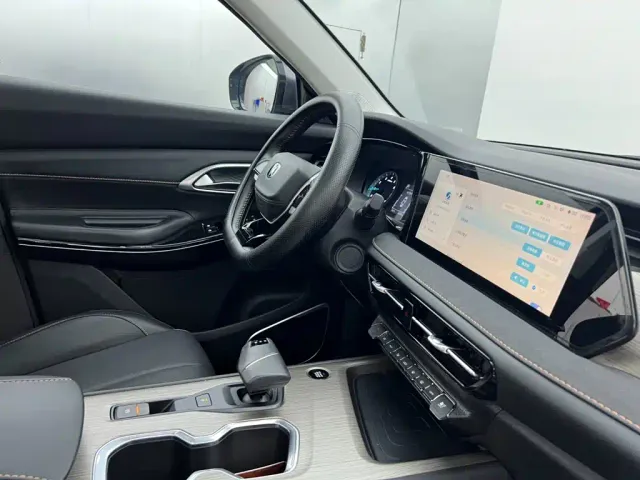 Changan X7 Plus — Фото автомобиля 14