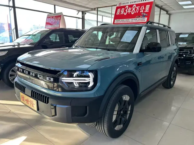 Ford Bronco — Фото автомобиля 2