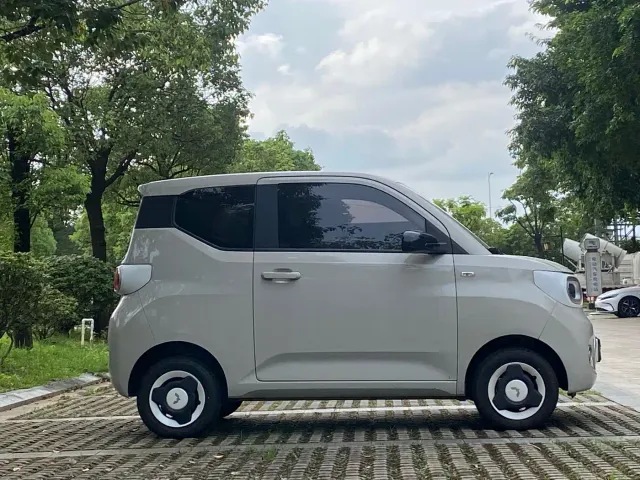 Wuling Hongguang Mini EV — Фото автомобиля 20