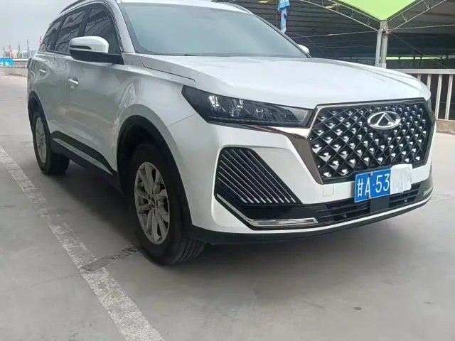 Chery Tiggo 7 2025 Excellence 1.5T CVT Luxury Edition — Фото автомобиля 9