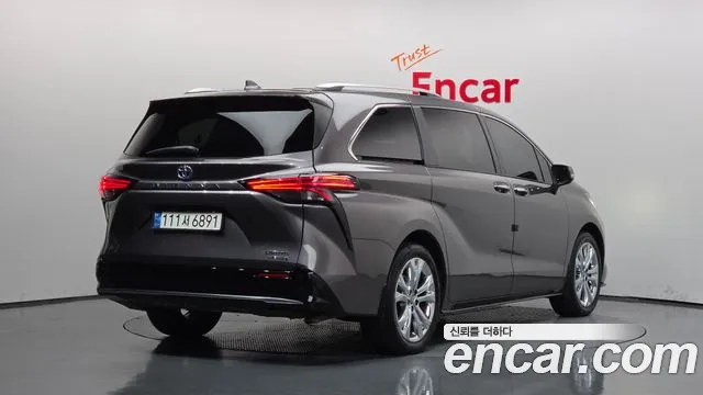 Toyota Sienna 4th Gen — Фото автомобиля 2