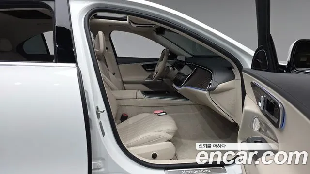 Mercedes-Benz E-Class W214 — Фото автомобиля 25