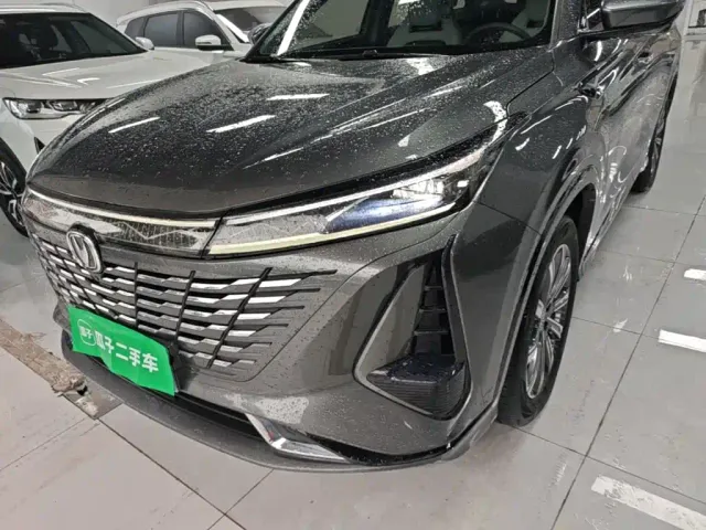 Changan CS75 Plus — Фото автомобиля 23