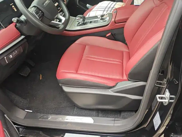 Jetour X70 Plus — Фото автомобиля 9