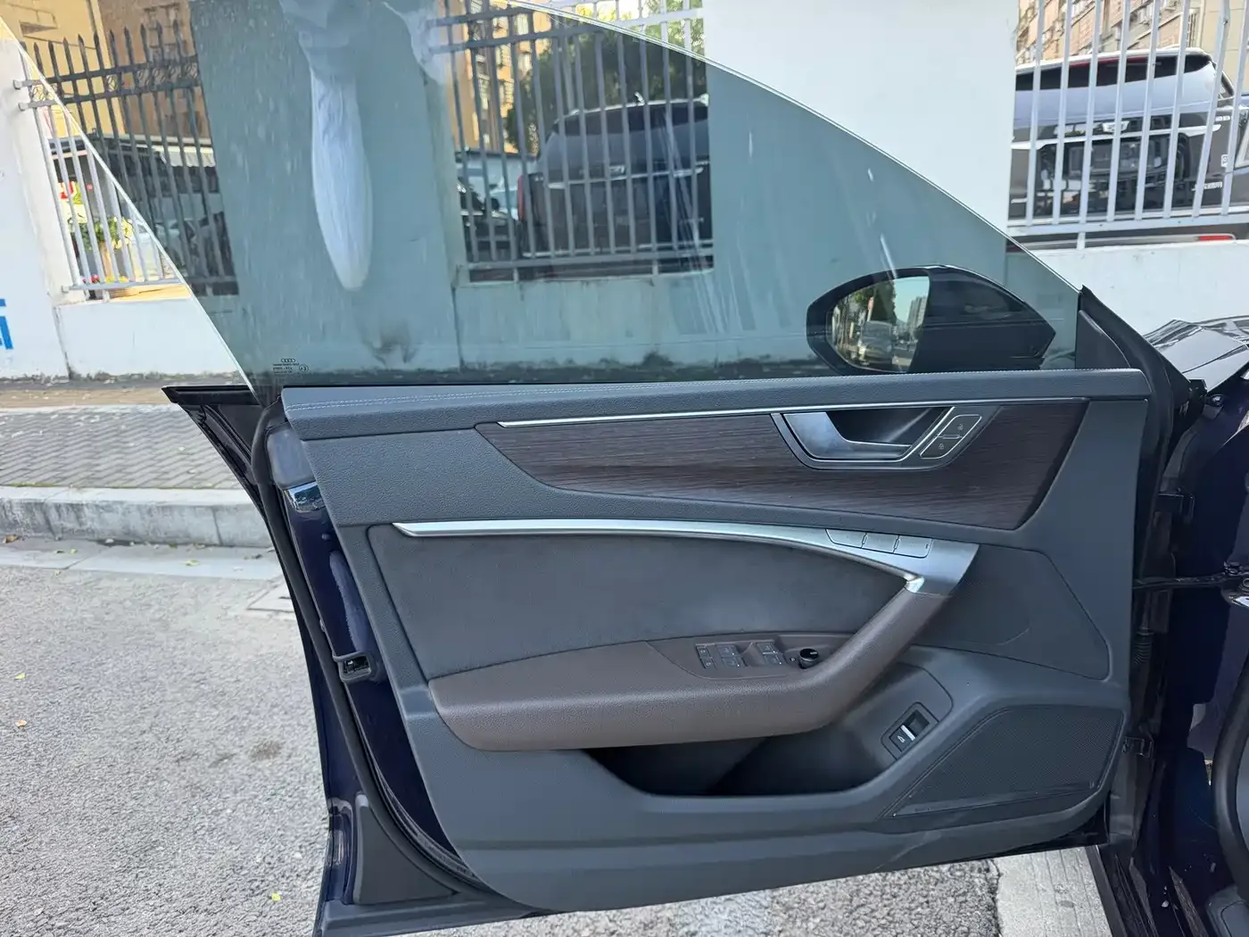Audi Audi A7L 2022 45 TFSI quattro S-line Paladin — Фото автомобиля 7