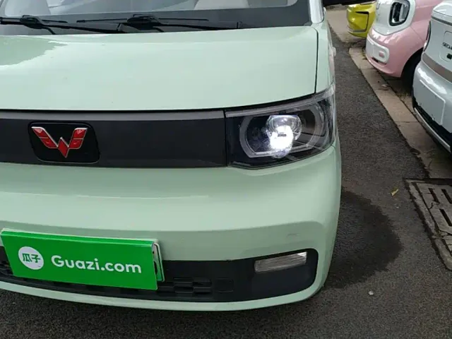 Wuling Hongguang Mini EV — Фото автомобиля 23